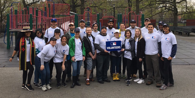 mlb volunteers ny cares day